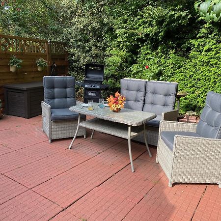Ferienwohnung Gulfhaus, Mit Sauna Und Grossem Garten Apen Екстериор снимка